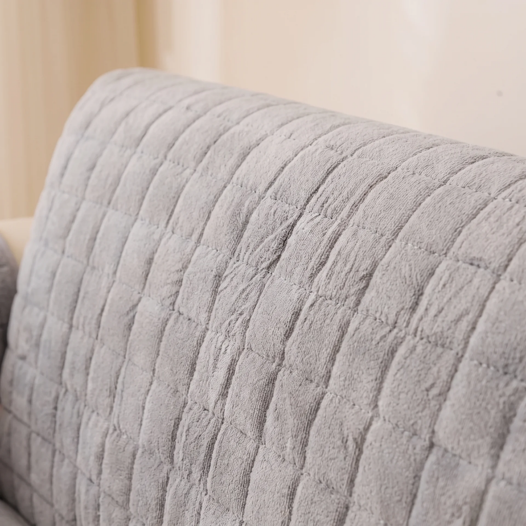 Short Plush Quilted Non-Slip Sofa Cover for Dogs & Cats