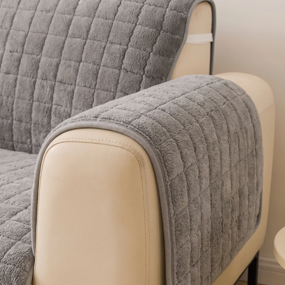 Short Plush Quilted Non-Slip Sofa Cover for Dogs & Cats