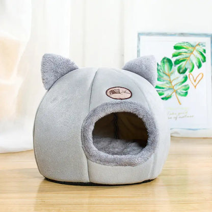 Helmet Cat Bed